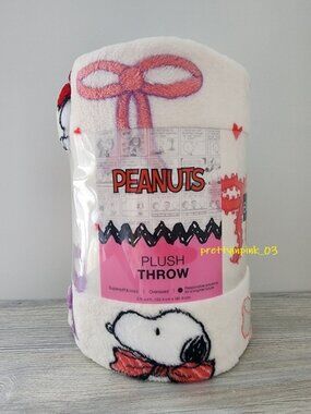NEW Peanuts Snoopy With Bows Hearts Plush Throw Blanket 🎀